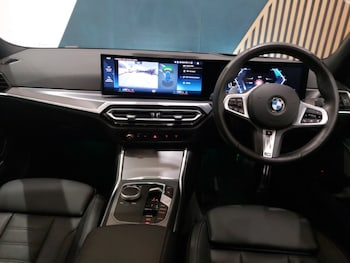 Used BMW 3 Series 2024 for sale - 77401620: Photo