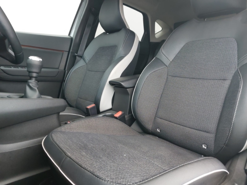 Used Renault Captur 2022 for sale - 77266282: Photo 5