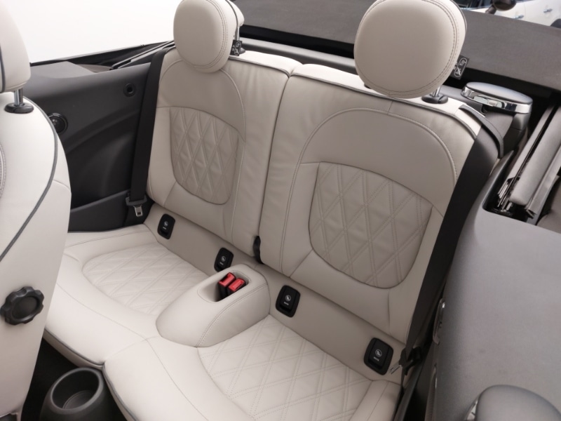 Used MINI Convertible 2023 for sale - 77312178: Photo 12