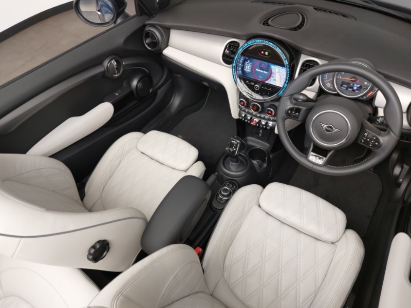 Used MINI Convertible 2023 for sale - 77312178: Photo 4