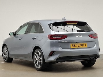 Used Kia Ceed 2022 for sale - 77242205: Photo