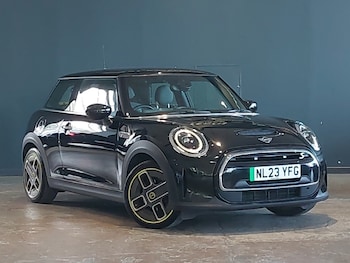 Used MINI Hatch 2023 for sale - 79525335: Photo