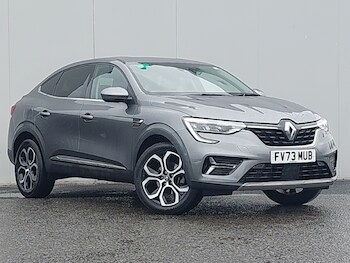 Used Renault Arkana 2023 for sale - 76742129: Photo