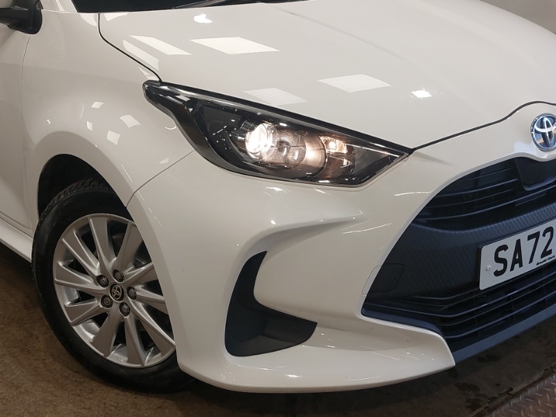 Used Toyota Yaris 2022 for sale - 76912217: Photo 9
