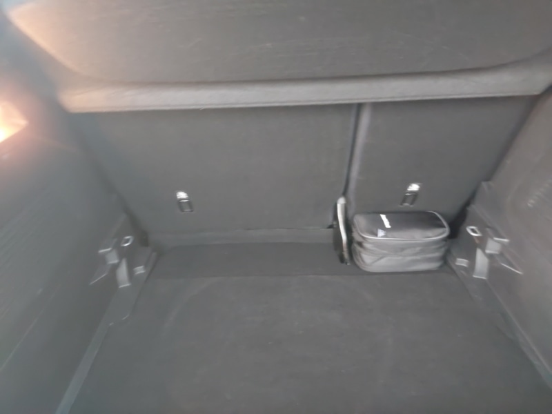 Used Vauxhall Crossland 2022 for sale - 76407838: Photo 8