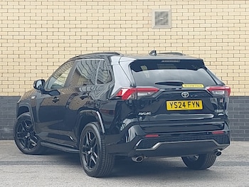 Used Toyota RAV4 2024 for sale - 79597397: Photo