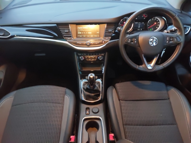 Used Vauxhall Astra 2021 for sale - 76894338: Photo 2