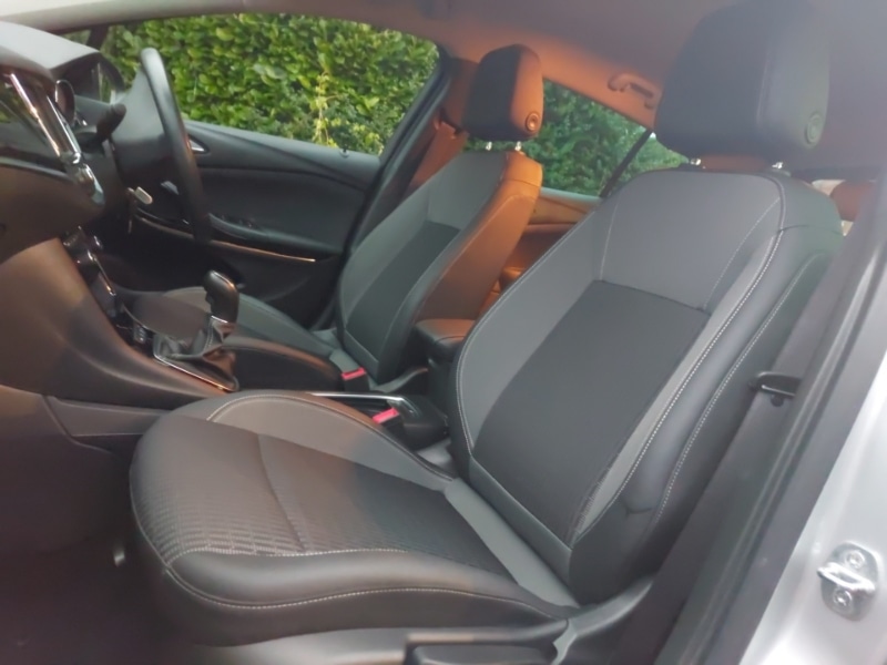 Used Vauxhall Astra 2021 for sale - 76894338: Photo 5