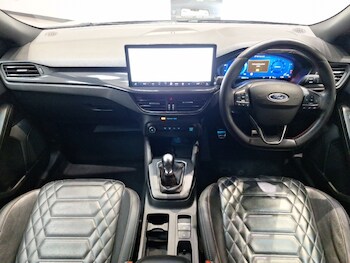 Used Ford Focus 2023 for sale - 78410604: Photo