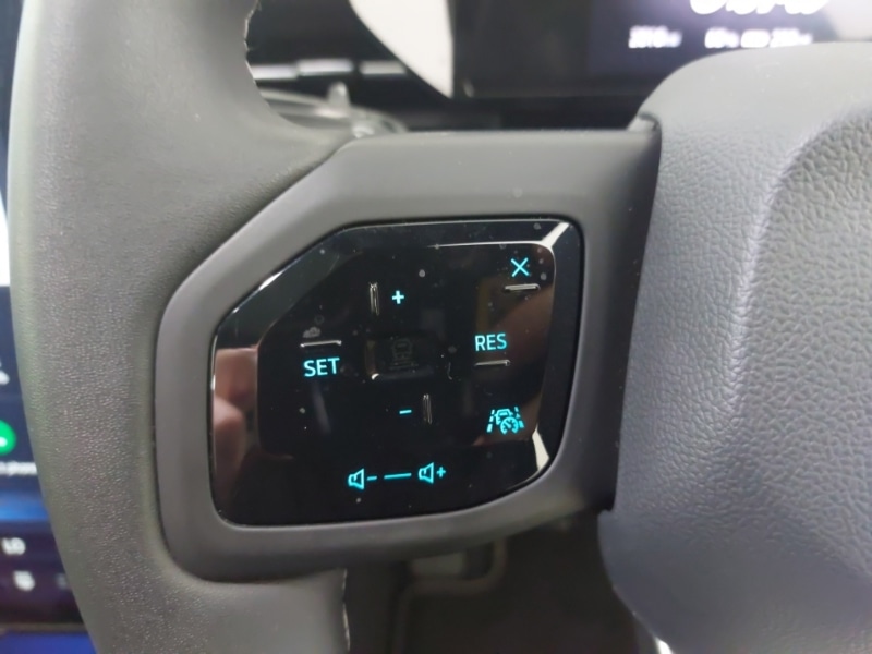 Used Ford Explorer 2024 for sale - 76091496: Photo 12