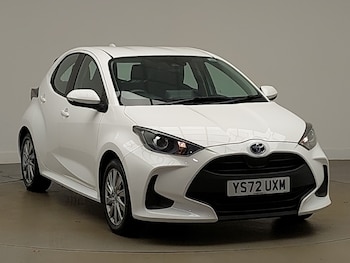 Used Toyota Yaris 2023 for sale - 77580770: Photo