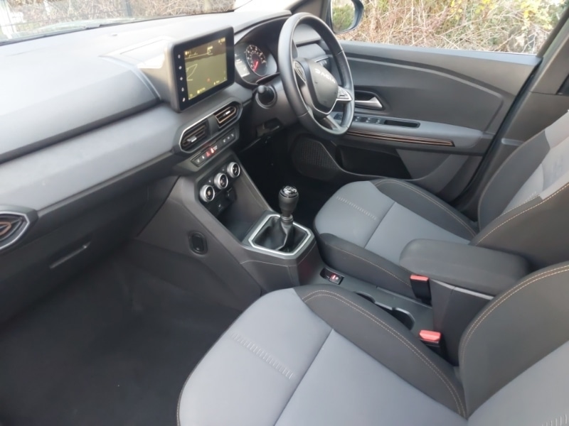 Used Dacia Sandero Stepway 2024 for sale - 76970852: Photo 5