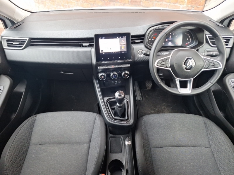 Used Renault Clio 2022 for sale - 76709007: Photo 2