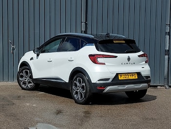 Used Renault Captur 2023 for sale - 78567327: Photo