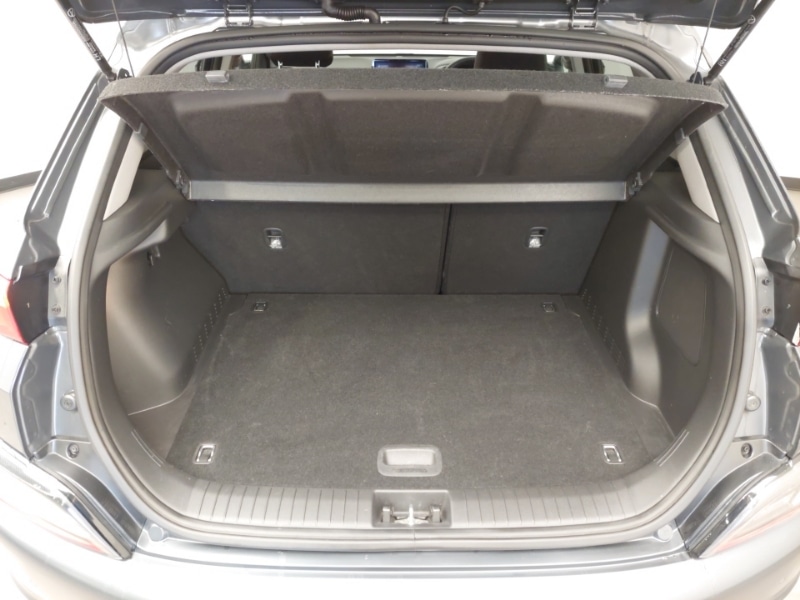 Used Hyundai KONA 2022 for sale - 76120768: Photo 8
