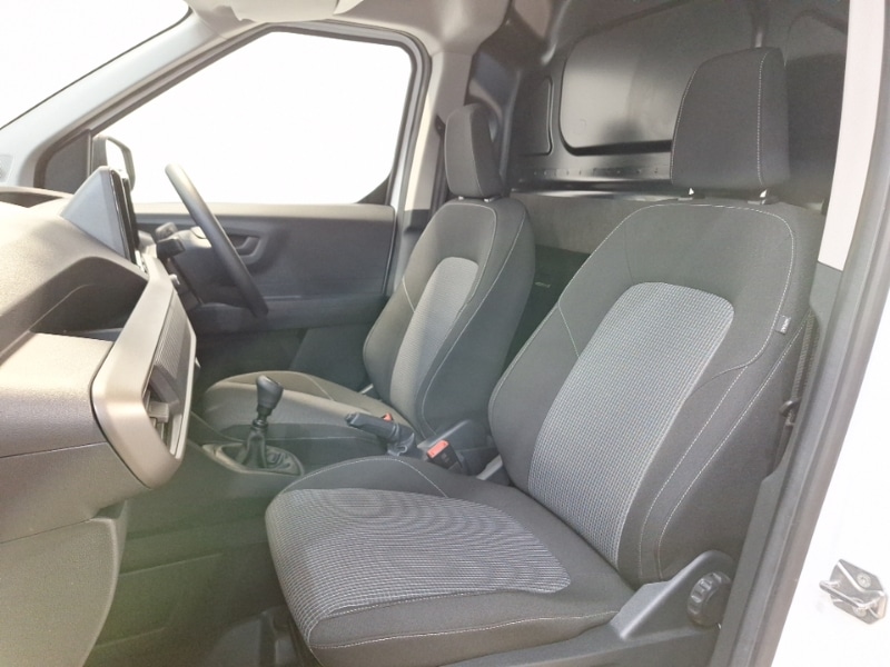 Used Ford Transit Courier 2024 for sale - 78118267: Photo 6