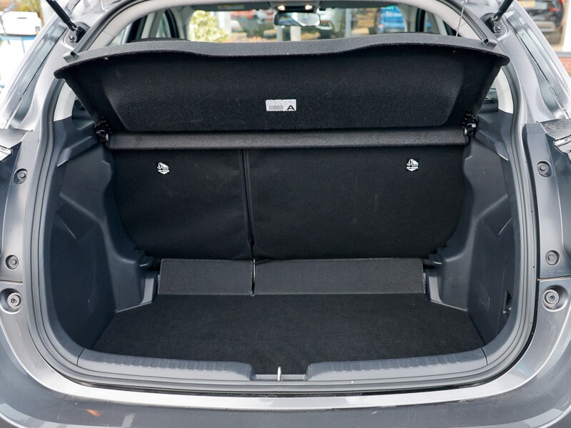 Used Mazda Mazda2 HYBRID 2024 for sale - 76687874: Photo 8