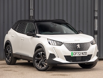 Used Peugeot 2008 2023 for sale - 78032468: Photo