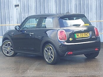 Used MINI Hatch 2023 for sale - 78269872: Photo