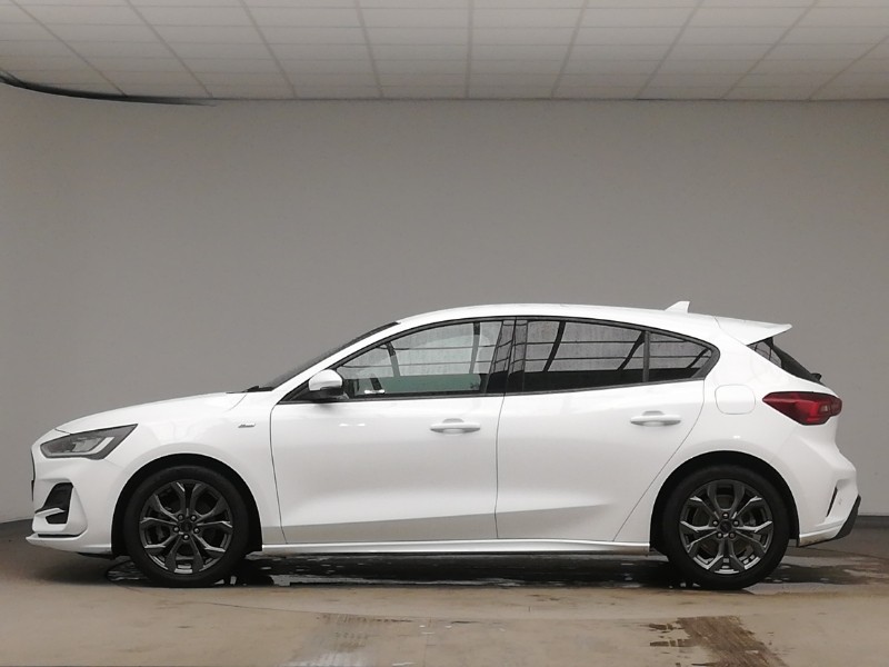 Used Ford Focus 2023 for sale - 77563201: Photo 4