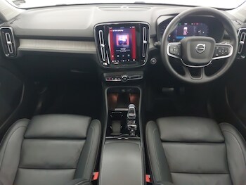 Used Volvo XC40 2024 for sale - 77209876: Photo