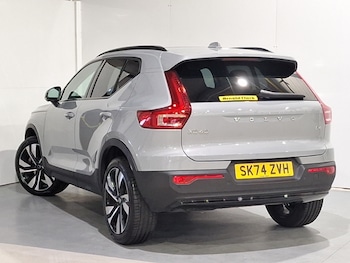 Used Volvo XC40 2024 for sale - 76335420: Photo