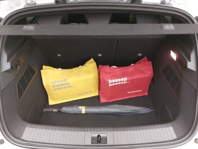 Used Renault Megane E Tech 2024 for sale - 76912363: Photo 8