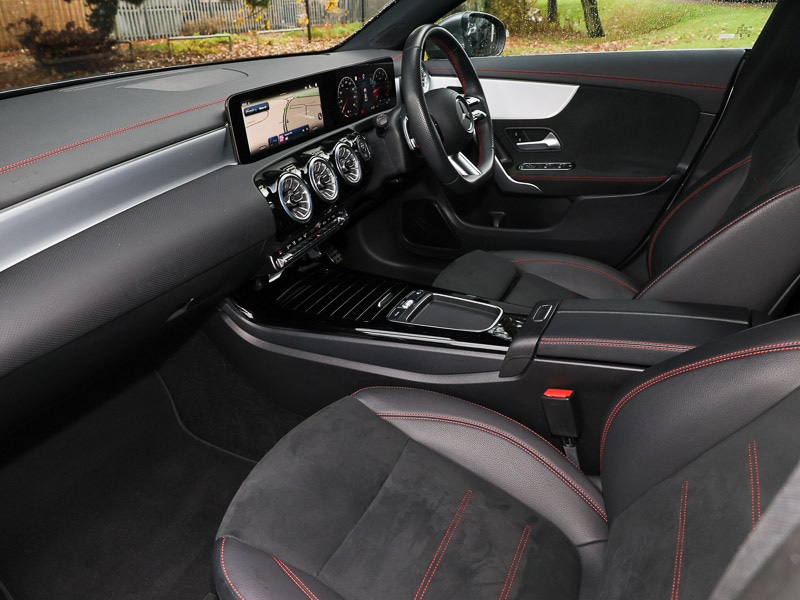 Used Mercedes-Benz CLA 2024 for sale - 76838553: Photo 5