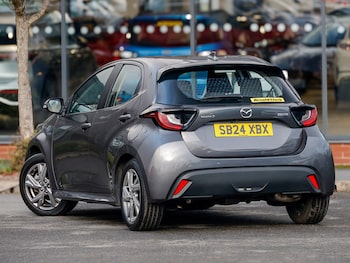 Used Mazda Mazda2 HYBRID 2024 for sale - 76816861: Photo