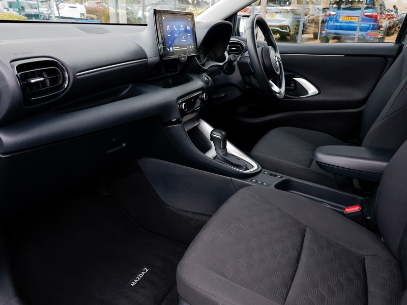 Used Mazda Mazda2 HYBRID 2024 for sale - 76816861: Photo 5