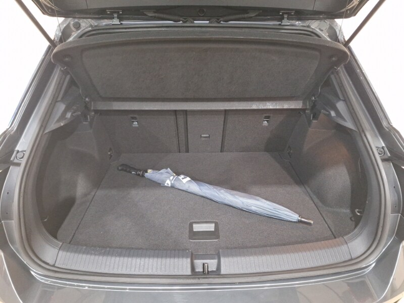 Used Volkswagen T-Roc 2022 for sale - 77467286: Photo 8