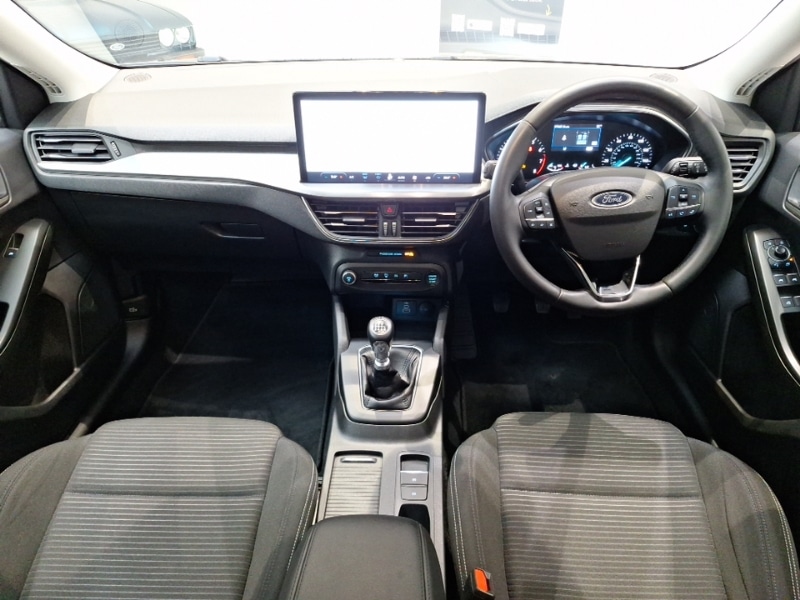 Used Ford Focus 2023 for sale - 77938823: Photo 2