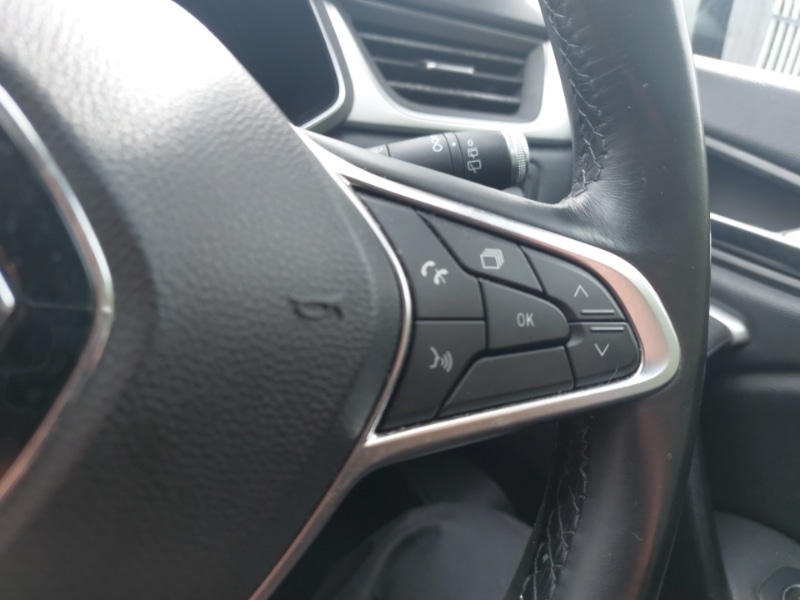 Used Renault Captur 2020 for sale - 76129681: Photo 12