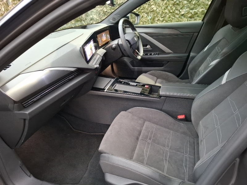 Used Vauxhall Astra 2024 for sale - 77544760: Photo 5