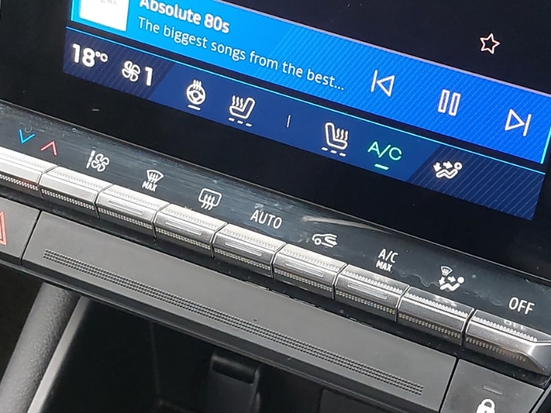 Used Renault Other 2024 for sale - 77237337: Photo 11