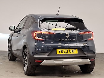 Used Renault Captur 2023 for sale - 77514190: Photo