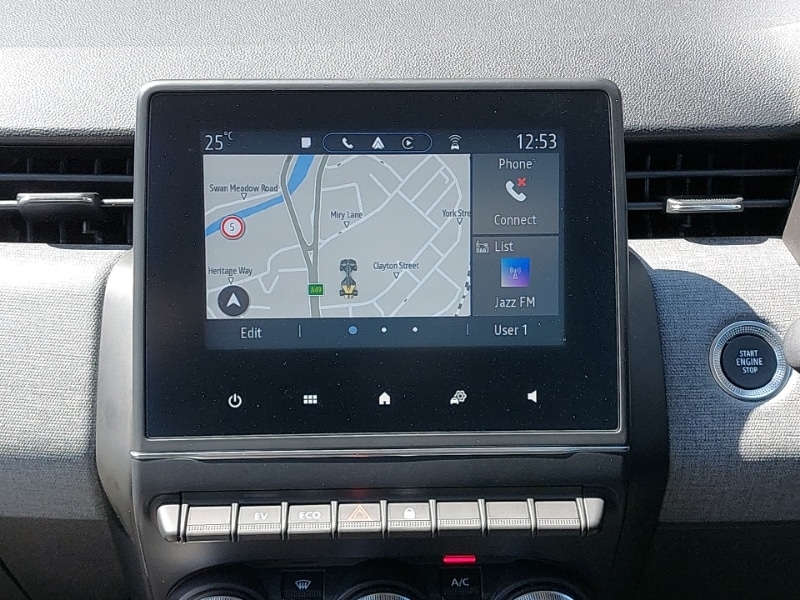 Used Renault Clio 2024 for sale - 76502659: Photo 10