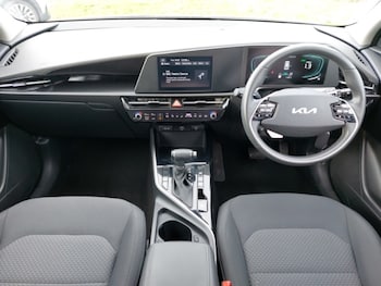 Used Kia Niro 2023 for sale - 78152108: Photo