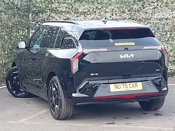Used Kia EV3 2025 for sale - 77389559: Photo