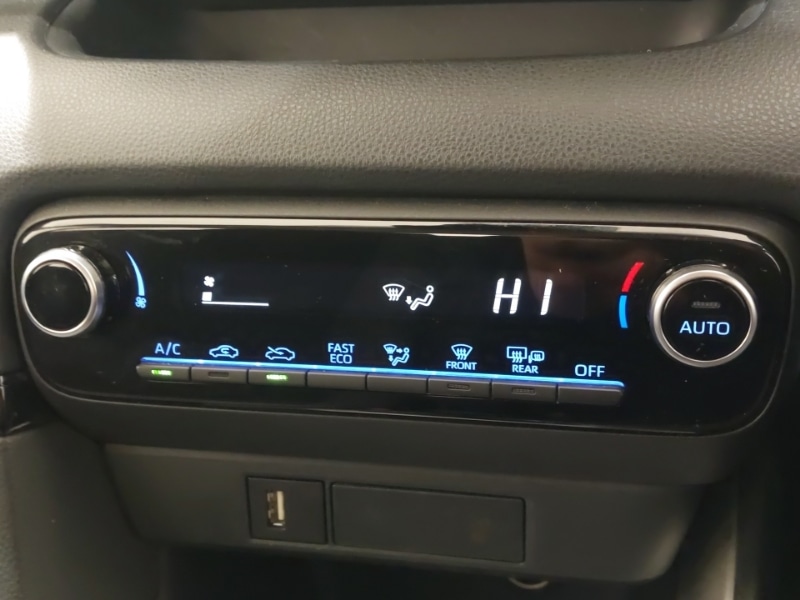 Used Toyota Yaris 2023 for sale - 77514280: Photo 12