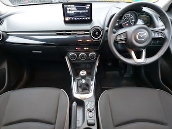 Used Mazda Mazda2 2023 for sale - 78135360: Photo