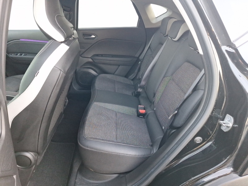 Used Renault Captur 2023 for sale - 76652099: Photo 6