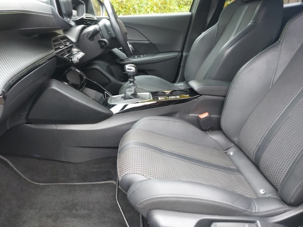 Used Peugeot 2008 2020 for sale - 76252092: Photo 5