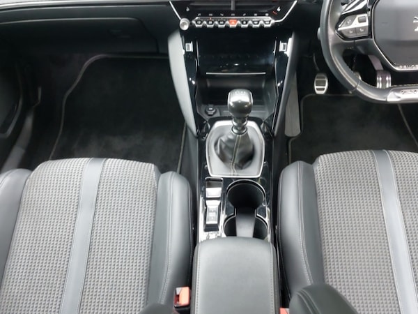Used Peugeot 2008 2020 for sale - 76252092: Photo 7