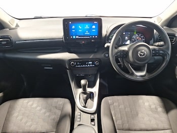 Used Mazda Mazda2 HYBRID 2024 for sale - 76726801: Photo