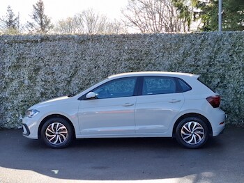 Used Volkswagen Polo 2023 for sale - 78318084: Photo