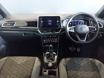 Used Volkswagen T-Roc 2023 for sale - 78595598: Photo