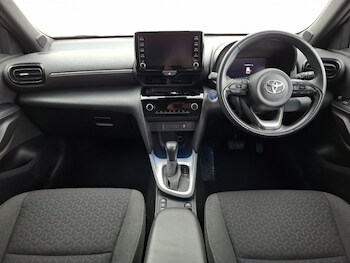 Used Toyota Yaris Cross 2022 for sale - 77500091: Photo