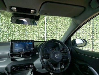 Used Mazda Mazda2 HYBRID 2024 for sale - 77410437: Photo