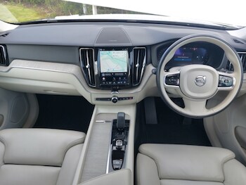 Used Volvo XC60 2022 for sale - 78786540: Photo